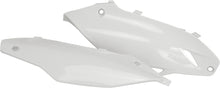 Charger l'image dans la galerie, Acerbis white side panels for motorcycle, featuring sleek design and durable material, designed for 22504-20002 model.