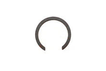 Charger l'image dans la galerie, Clutch Release Cover Retaining Ring