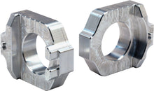 Load image into Gallery viewer, WORKS Axle Blocks Elite Yam Silver drive axle blocks showing silver metal finish and detailed design for bike maintenance.
