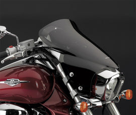 National Cycle Vstream Sport dark smoke motorcycle windscreen for Suzuki, providing aerodynamic protection and style.