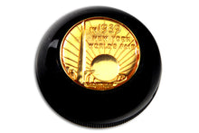 Charger l'image dans la galerie, Jockey Shifter Knob with Medallion Design