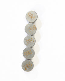 K&L Valve Shims 2.85mm x 7.5mm for intake and fuel system, shown in a set of five.