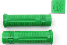 Charger l'image dans la galerie, Green Beck Plastic Grip Set
