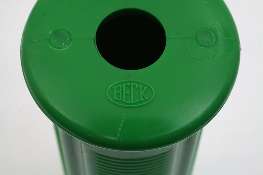 Green Beck Plastic Grip Set