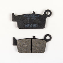 Load image into Gallery viewer, Braking semi-metallic brake pad set 31-701S for vehicle brakes, featuring two brake pads with metallic and friction material surfaces.
