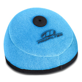 Pro Filter air filter ready to use, pre-oiled, for optimal filtration, shown in the image with a clean, rectangular filter element.