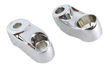 Charger l'image dans la galerie, Turn Signal Bracket 39mm Forks Chrome