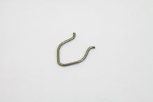 Charger l'image dans la galerie, Magneto Rotor Shaft End Spring Clip
