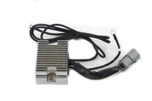 Charger l'image dans la galerie, Regulator 38 Amp Chrome with Square Plug
