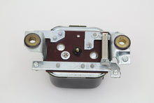 Charger l'image dans la galerie, Black Zinc 12 Volt Mechanical Regulator