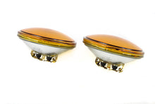 Load image into Gallery viewer, 4-1/2 inch Amber Sealed Beam 12 Volt Spotlamp Set