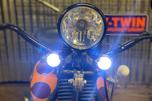 Load image into Gallery viewer, White Replica Guide Bullet Marker Lamp Set