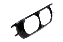Charger l'image dans la galerie, Road Glide Headlamp Trim Black