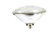 Charger l'image dans la galerie, 7 inch 12 Volt Sealed Beam Flute Lens