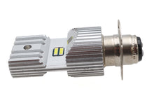 Charger l'image dans la galerie, Mazda 6-24 Volt Headlamp LED Bulb