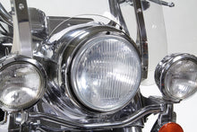 Charger l'image dans la galerie, Outer Headlamp Trim Rim Chrome