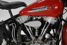 Charger l'image dans la galerie, Linkert Carburetor Cover with Mount