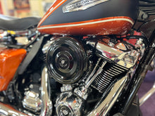 Load image into Gallery viewer, Round Bobbed 8 inch Air Cleaner Cover