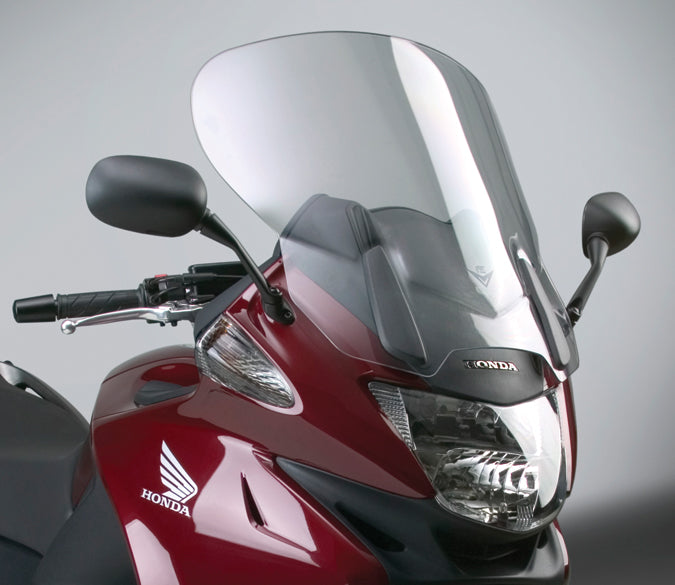 National Cycle Vstream replacement windshield for motorcycle, clear windscreen with aerodynamic design and mounting hardware.