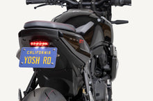 Load image into Gallery viewer, Yoshimura Fender Eliminator V2 Kit for Suzuki motorcycles, showcasing sleek body design and installation components.