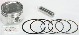 Wiseco Yamaha piston kit with 83mm standard size and 8.6:1 compression ratio, showing pistons and components.