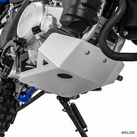 ZETA Yam skid plate guard, durable metal brace for Yamaha motorcycles, protects undercarriage during riding.