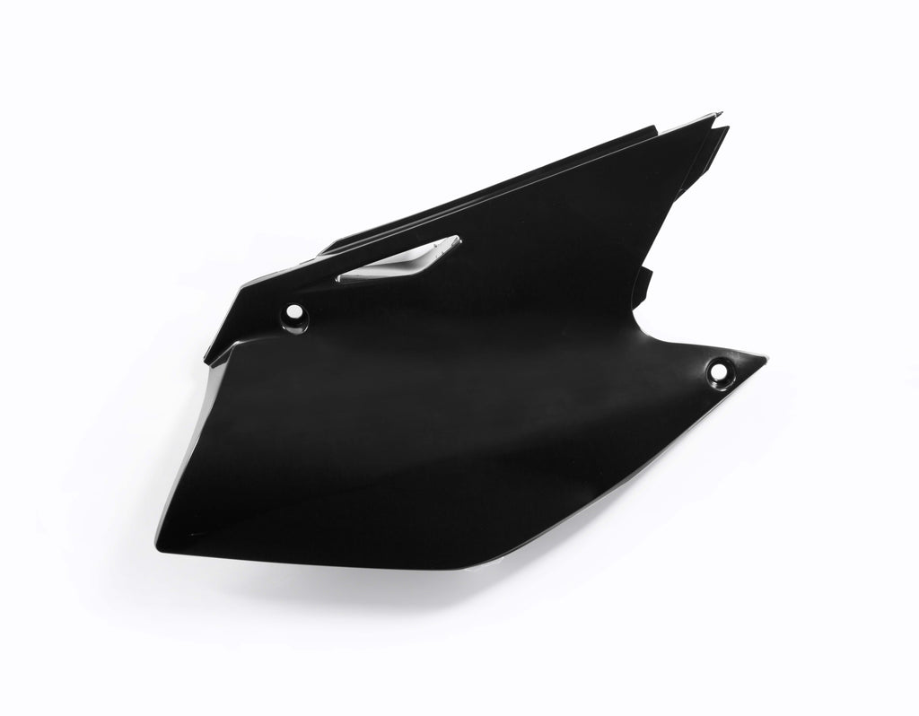 Black Acerbis side panels for motorcycle, model 1574-5005, with aerodynamic design and durable plastic construction.