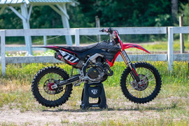 P3 Heat Shield Carbon for Yoshimura HON 670-205075 exhaust system, showcasing durable black carbon fiber design.