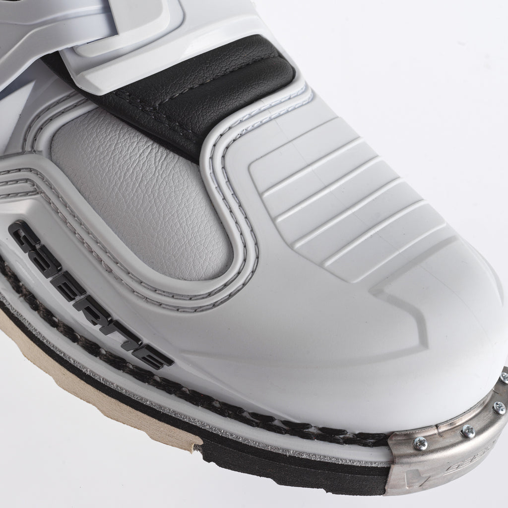 Sg22 Boots Le White/Black/Light Blue 09