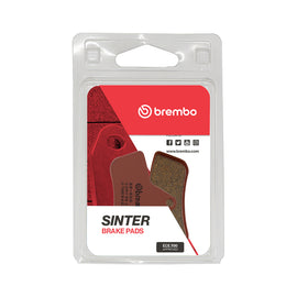 Brembo Prime SD brake pads in sintered material, showing the packaging and product details for high-performance braking.