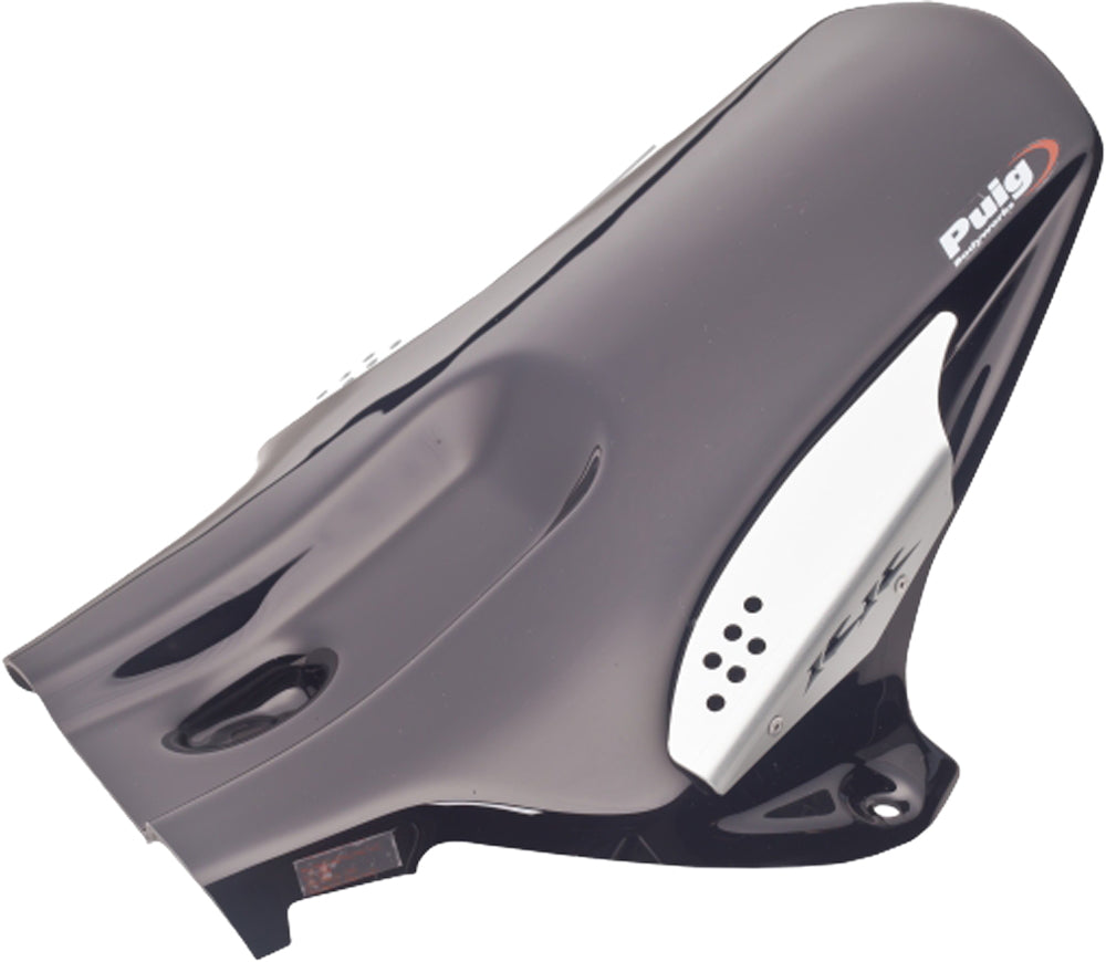 PUIG rear tire hugger for Honda CBR 1000RR in black, motorcycle body protection part, shown on bike with tire and wheel details
