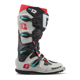 Gaerne SG12 Enduro gravel riding boots in size 9, black with protective ankle and sole details, designed for off-road riding.