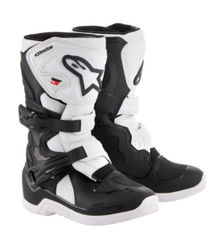 Alpine Star Tech 3s motorcycle boots in black and white, size 01, featuring sturdy construction and protective design.