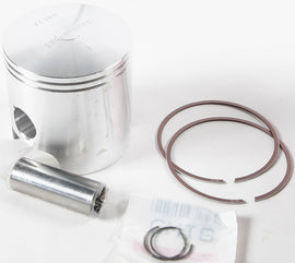 Wiseco M06775 piston kit for 650 Indy, RXL, SKS snowmobiles, showing piston components and packaging.
