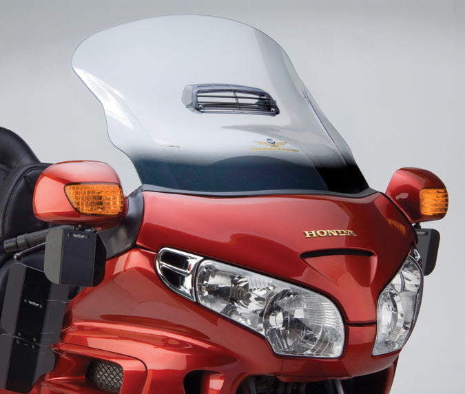 National Cycle Vstream Special Edition 6mm motorcycle windshield with vent, clear gloss finish, designed for enhanced aerodynamics.