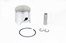 Charger l'image dans la galerie, Athena cast piston kit for Yamaha 68-4510A, includes standard size pistons and components for engine repair.