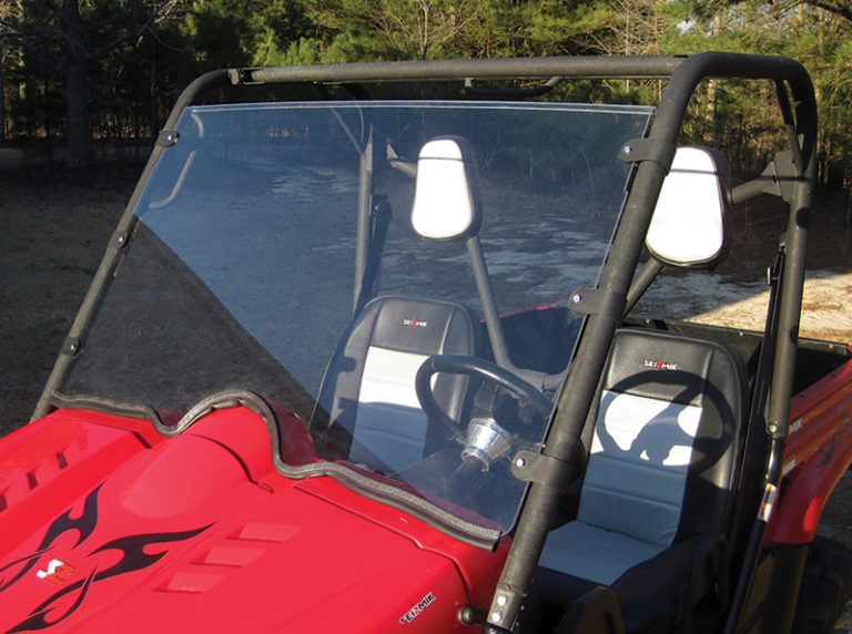 SEIZMIK Yamaha full poly windshield, clear windscreen for Yamaha models, providing protection and visibility for motorcycle riders.