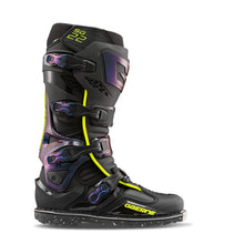Load image into Gallery viewer, Sg22 Boots Chameleon Sz 11