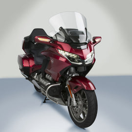 National Cycle Vstream windshield in medium clear, motorcycle windscreen with aerodynamic design and durable construction.