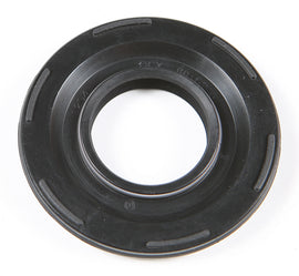 SP1 Oil Seal 30x62/63.5/5/6 gasket with rubber sealing surface, suitable for automotive or machinery applications.