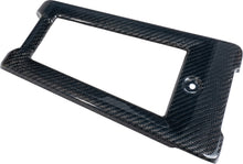 Charger l'image dans la galerie, Carbon Fiber Oil Cooler Cover M8 Softail