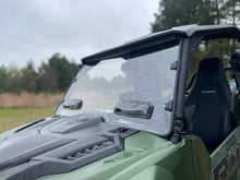 Load image into Gallery viewer, SEIZMIK Versa Vent Windshield for Yamaha RMAX, durable clear windscreen with venting system for off-road vehicles.