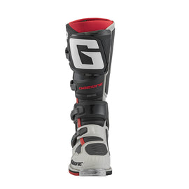 Gaerne SG12 gravel riding boots size 8, featuring durable construction and secure fit, designed for gravel biking.