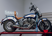 Charger l'image dans la galerie, Indian Scout Shorty Cannon Brushed Ss