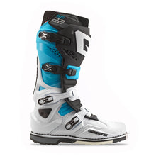 Load image into Gallery viewer, Sg22 Boots Le White/Black/Light Blue 10