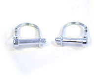 Charger l'image dans la galerie, Warn plow clevis pin for Suzuki, mounted on brackets, used for attaching plow components securely.
