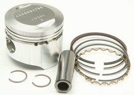Wiseco Piston Kit 47.00/Std 11:1 for Yamaha motorcycles, includes piston, rings, and components in a durable package