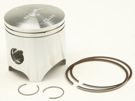 Wiseco Piston Kit 56.00/Std for Kawasaki 486PS motorcycle engine, includes pistons and components for engine rebuild.