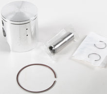 Load image into Gallery viewer, Wiseco Pro-Lite piston kit with 48.00mm bore and +0.50mm for Suzuki 645P2, includes piston and components for engine rebuild.